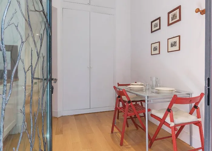 Domus Claudiae - Fromhometorome רומא